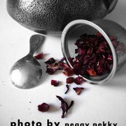 Witch's Brew Pomegrenate, Orange Peel and Berry Tea Infusion